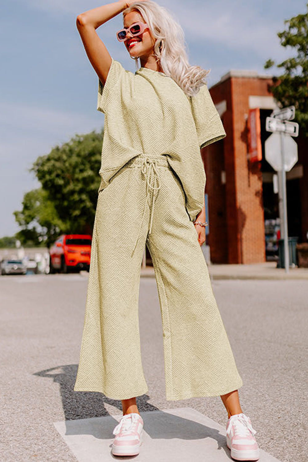 Gray Textured Loose Fit T Shirt and Drawstring Pants Set