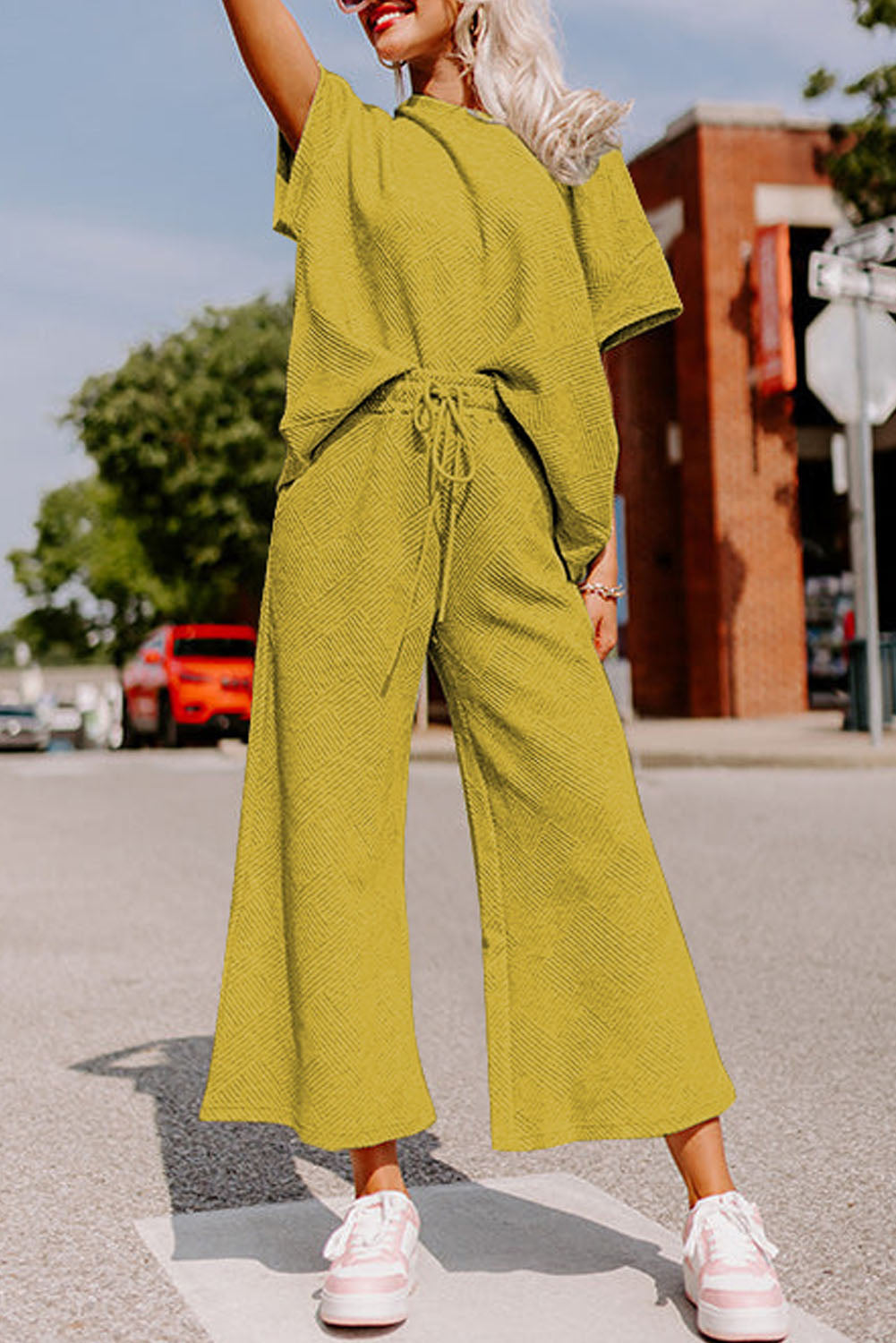 Gray Textured Loose Fit T Shirt and Drawstring Pants Set