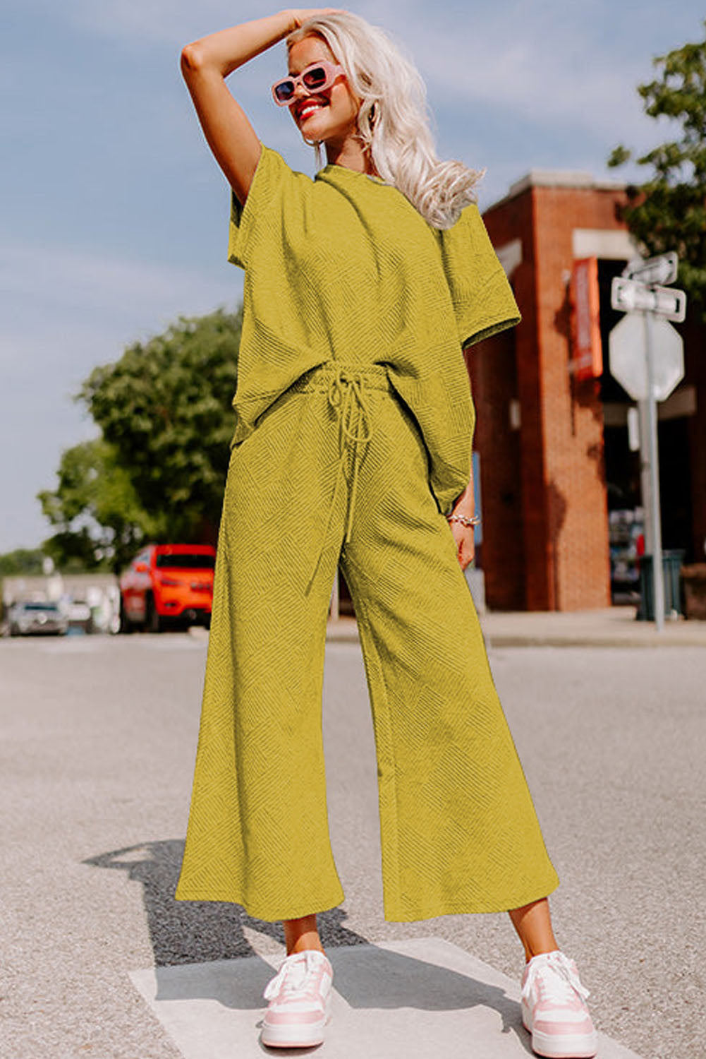 Gray Textured Loose Fit T Shirt and Drawstring Pants Set